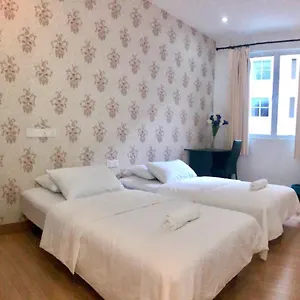 https://island-hostel.penanghotels.org